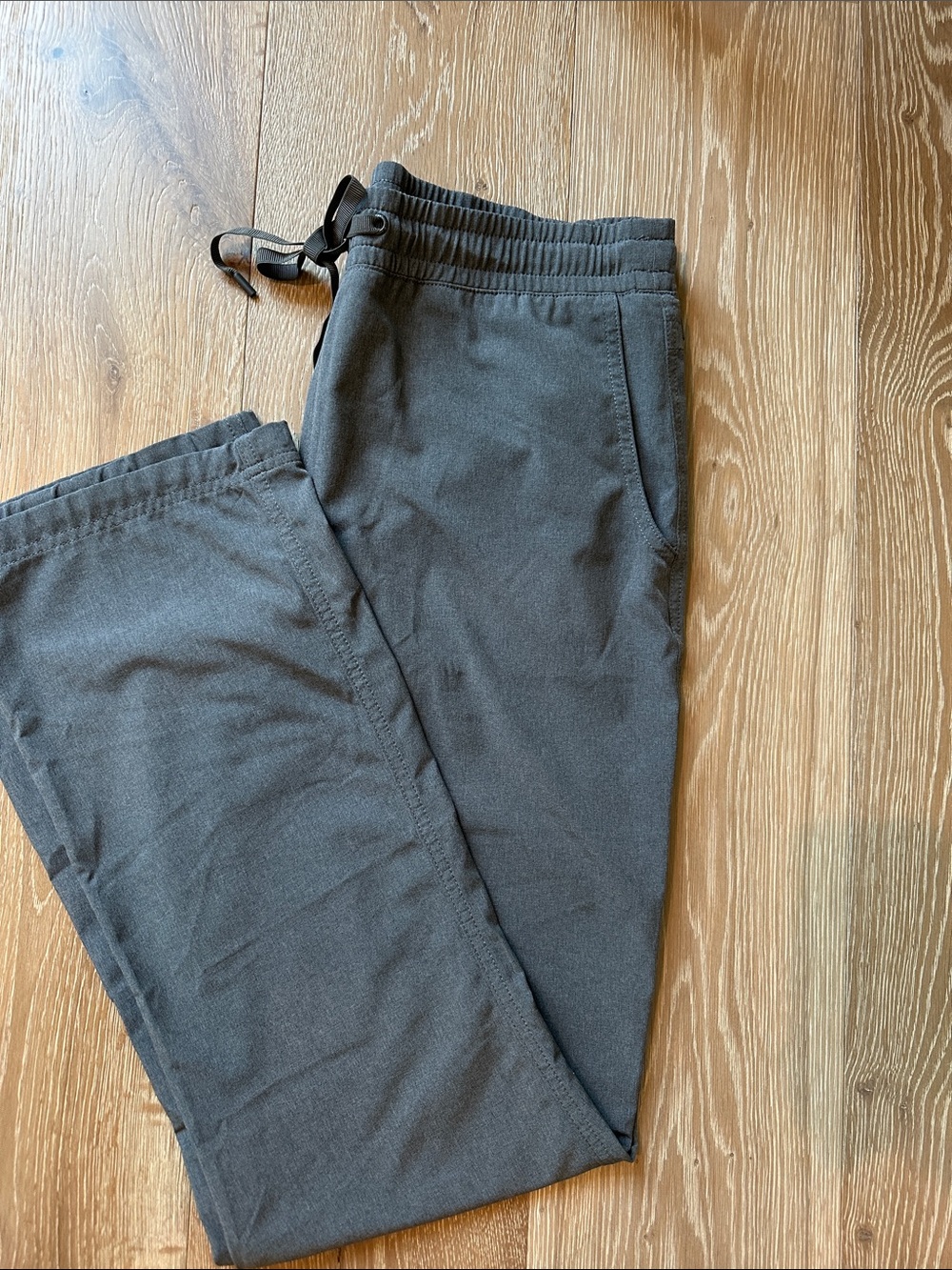 Eddie Bauer women’s Charcoal Drawstring Pants - Comfortable Everyday Fit
